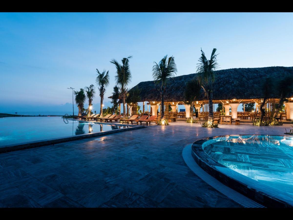 Stelia Beach Resort Tuy Hoa Εξωτερικό φωτογραφία